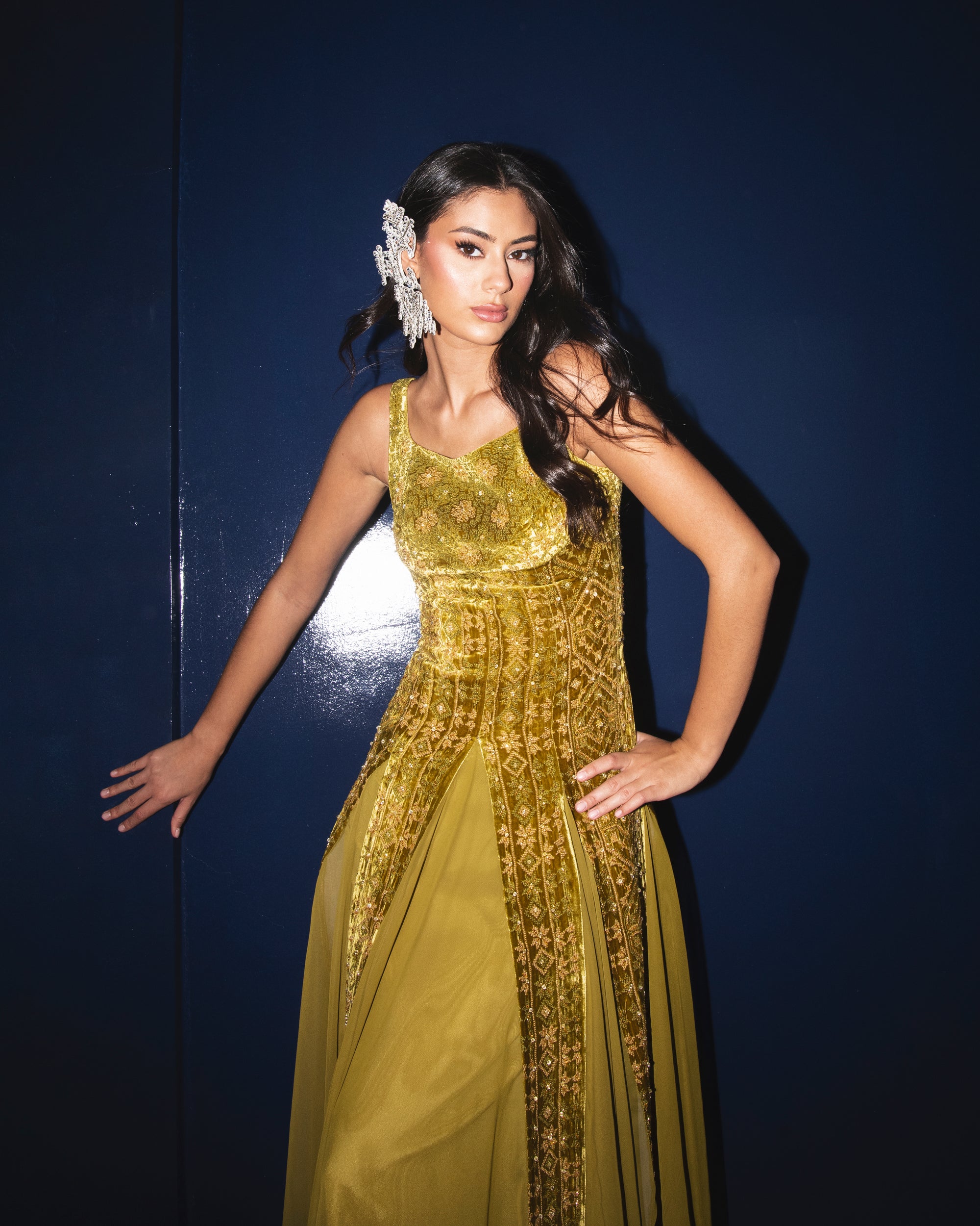 Olive Gold Banayek