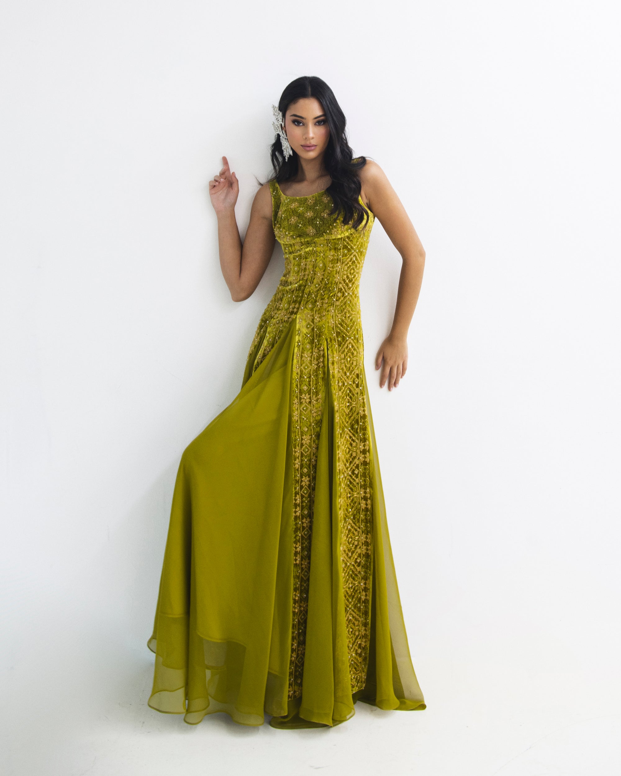Olive Gold Banayek