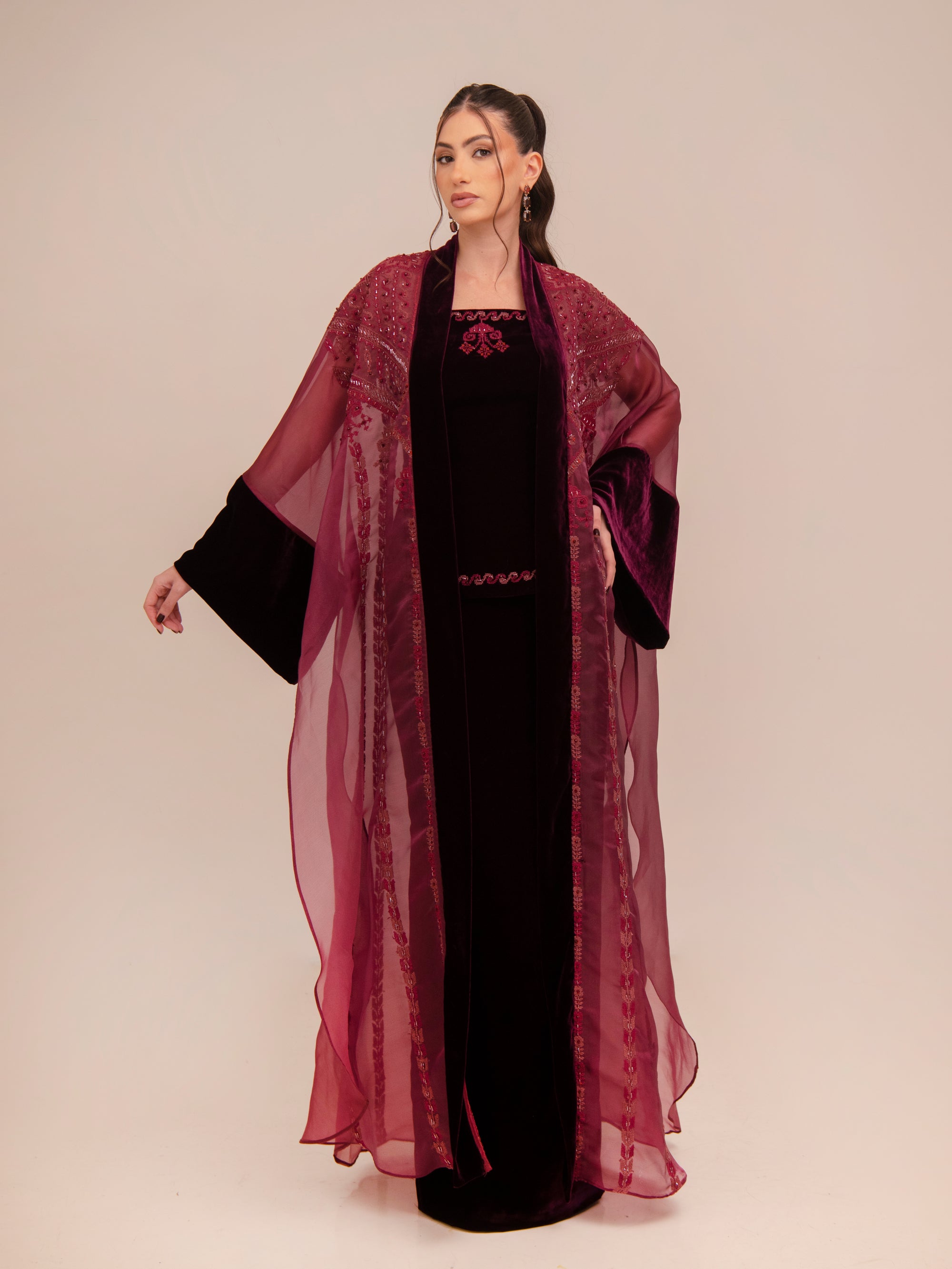 Ennabi Velvet Set