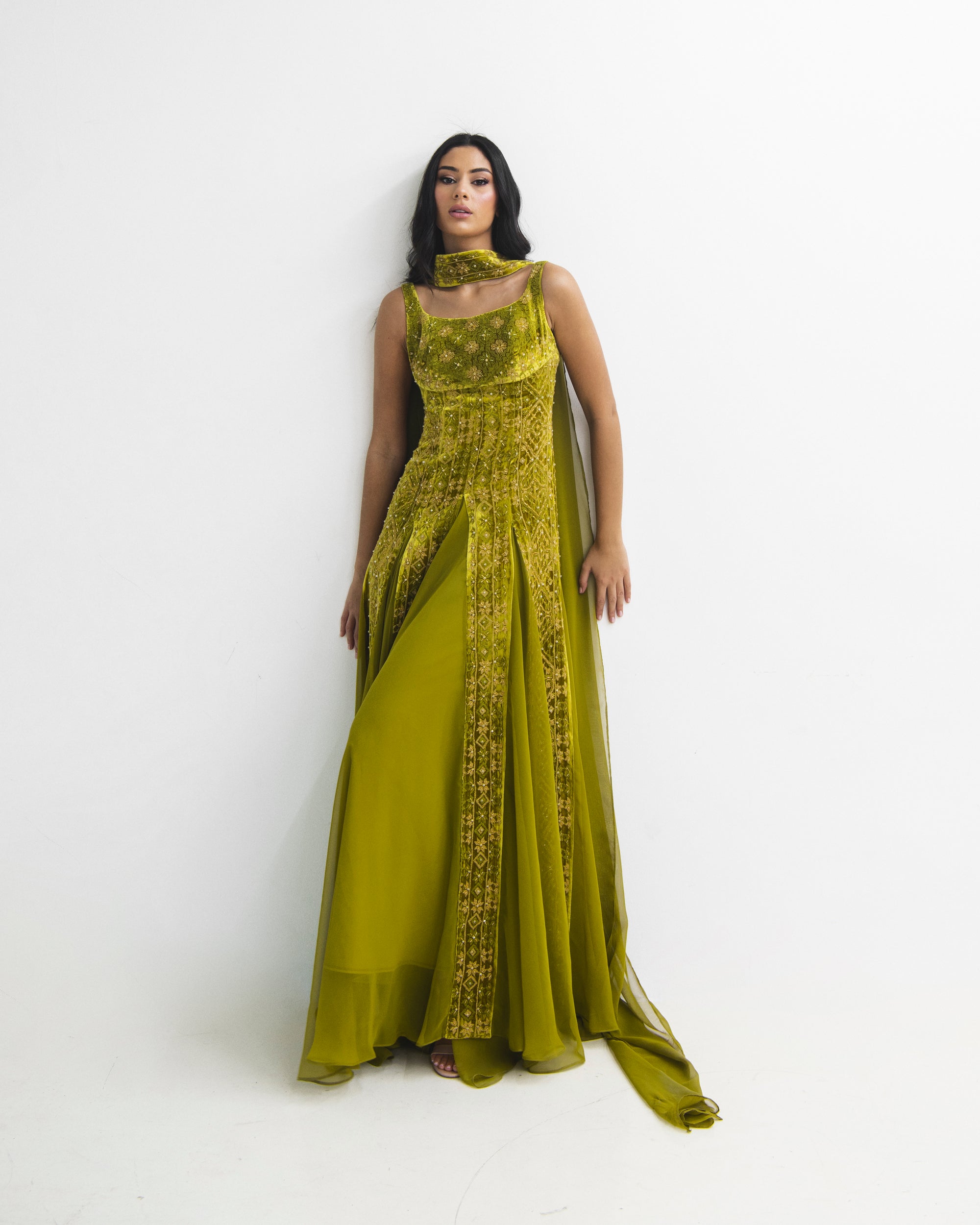 Olive Gold Banayek